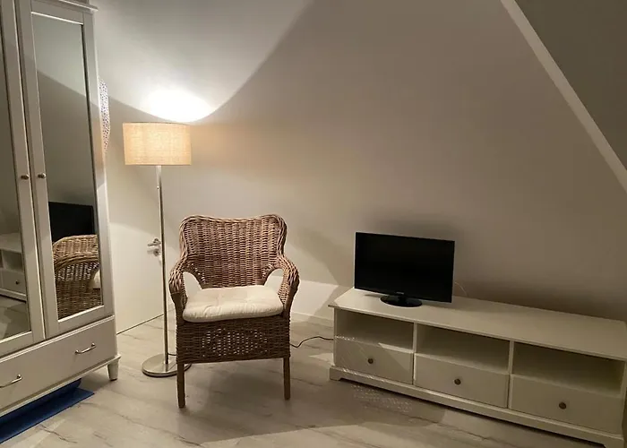 Haus 167, Kiefernweg 5 *